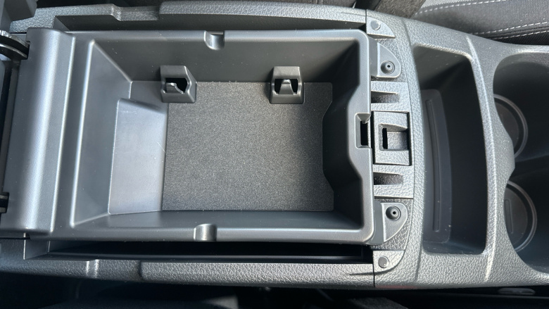 Nissan Qashqai 1.3 DiG-T N-Connecta 5dr [Glass Roof Pack] Petrol Hatchback